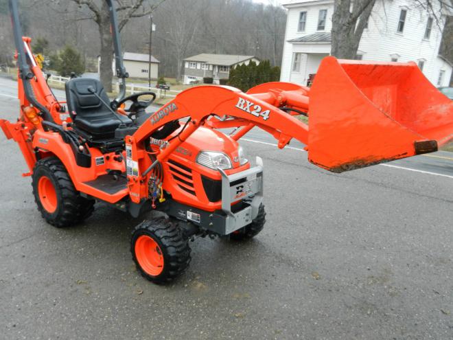 KUBOTA BX24 CZĘŚCI DO SILNIKA